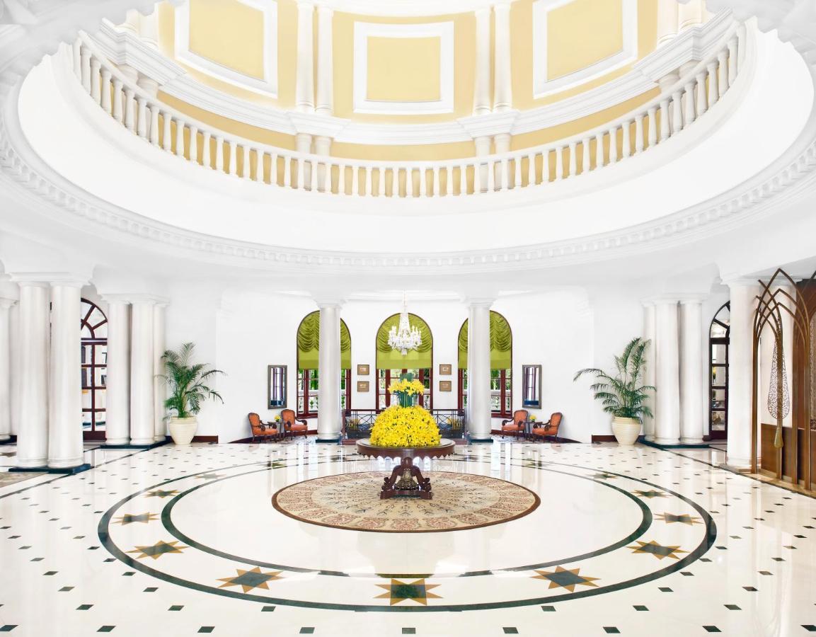 Hotel Taj Mahal Lucknow Esterno foto